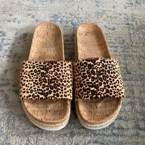 Anthropologie J Slides Libby Leopard Sloide Sandals